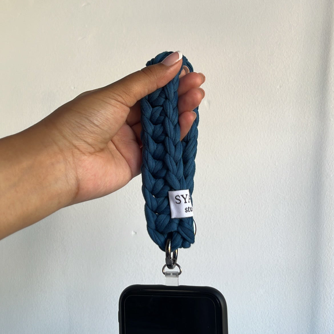 Syarn Wristlet