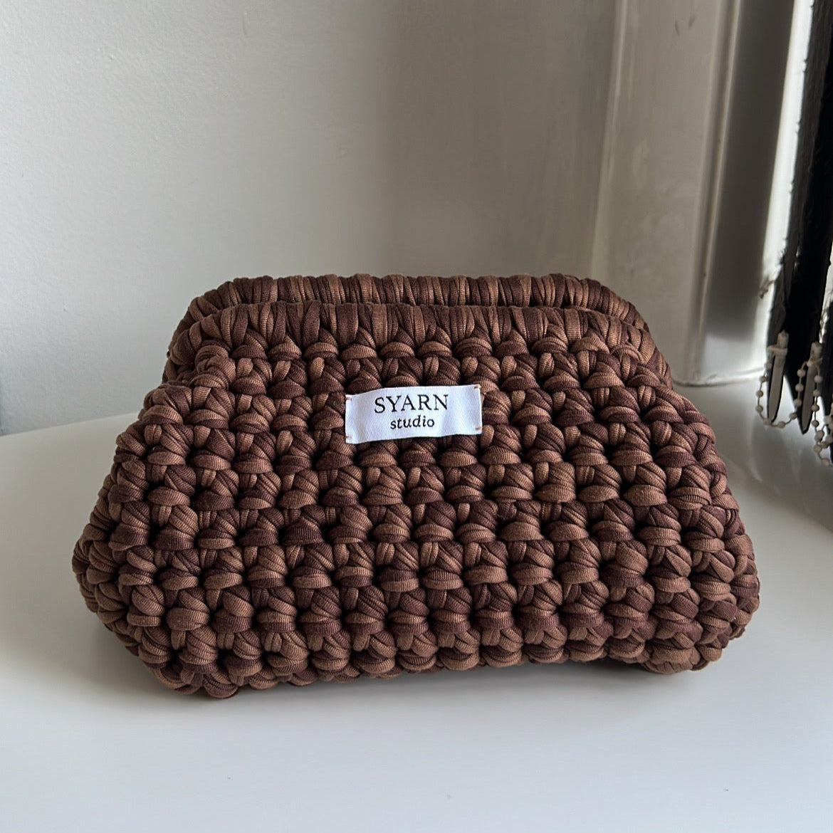 Syarn Clutch Bag - Brown Editions